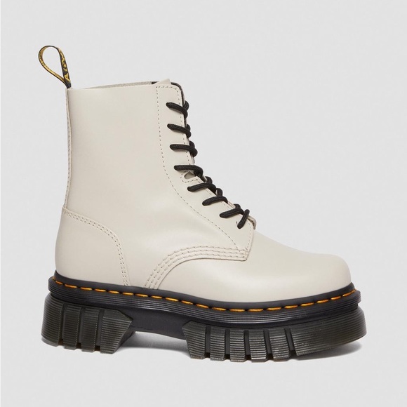 NWOT Dr Martens AUDRICK NAPPA LEATHER PLATFORM ANKLE BOOTS Size 7US. $280 - Picture 8 of 12